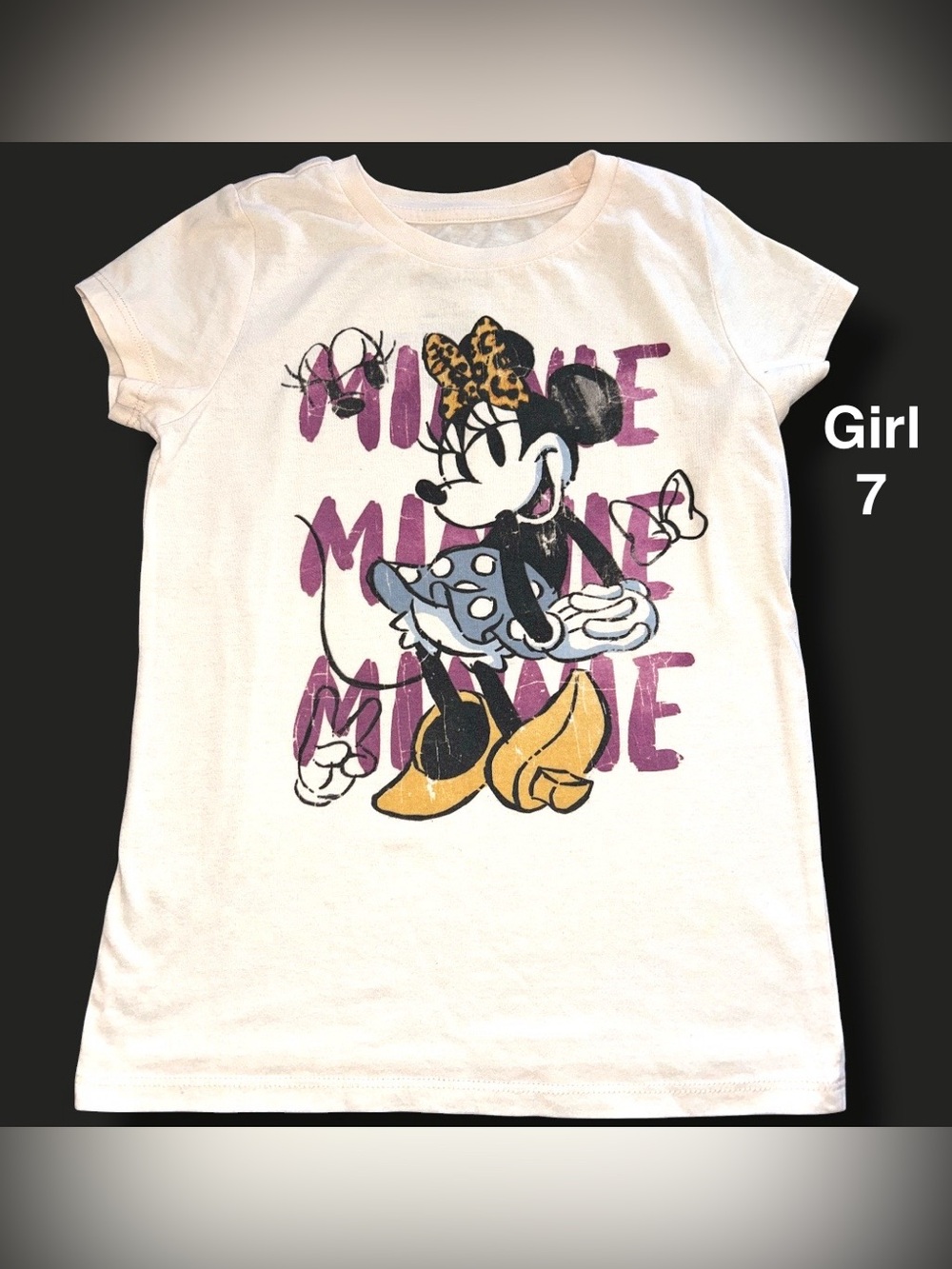 Disney White Short Sleeve Tee with Minnie Graphic and Leopard Bow. Size 7
